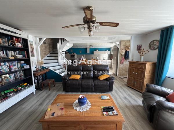 Maison à SIOUVILLE-HAGUE, 50340 - 6 pièces 153m²