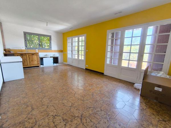 Maison Cazals 74m² + annexe à rénover 40m², terrain 1ha 68a 76ca
