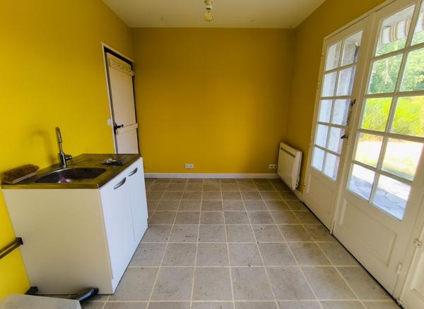 Maison Cazals 74m² + annexe à rénover 40m², terrain 1ha 68a 76ca