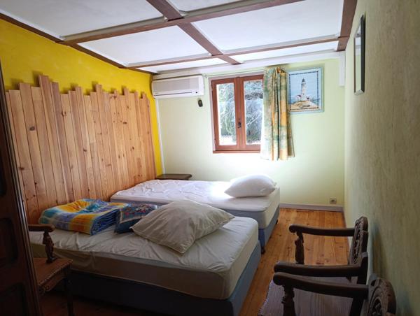 Villa avec dépendance