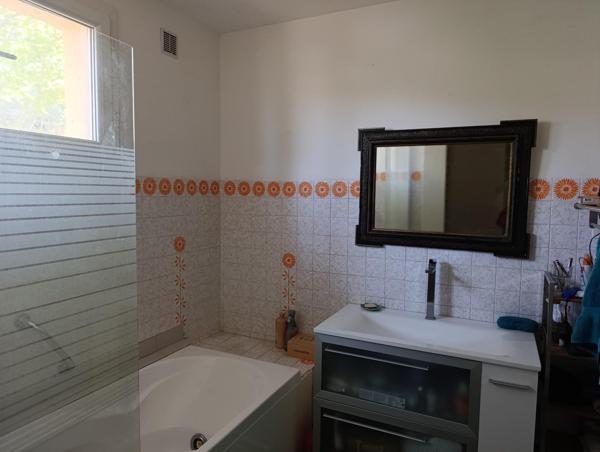 Villa avec dépendance