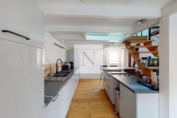Duplex 43 m² dernier étage – centre-ville La Rochelle