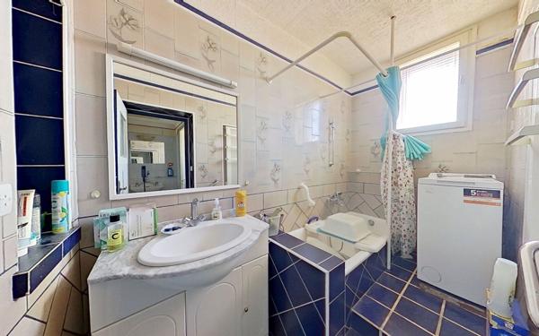 Appartement à vendre    3 pièces • 100 m2 Lyon 5