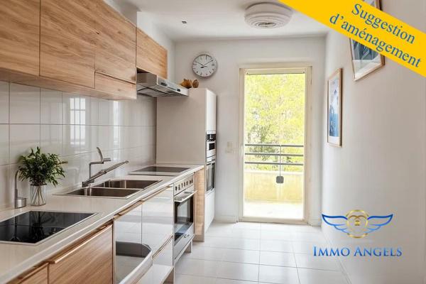 Appartement 3 pièces de 63 m2 avec 2 parkings et piscine