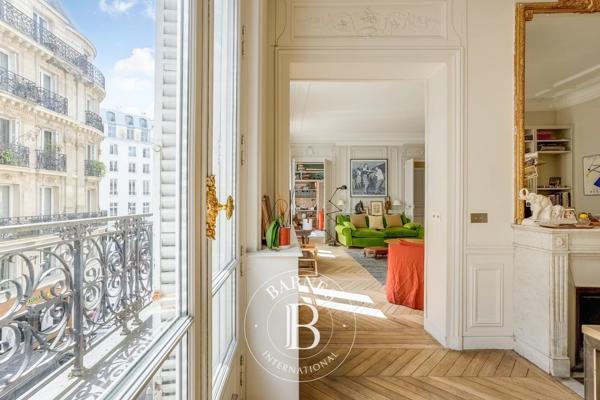 Paris 7ème, Appartement 4 Chambres -  188 m² à vendre