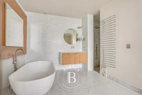 Paris 7ème, Appartement 4 Chambres -  188 m² à vendre