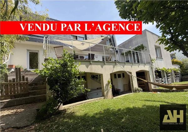 BREST -ST MARC- PROCHE MOULIN BLANC- 7 CH- 197 M2-PETITE VUE MER