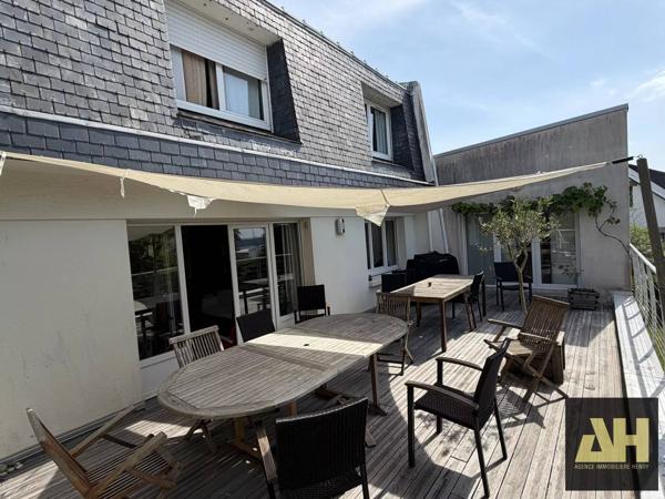 BREST -ST MARC- PROCHE MOULIN BLANC- 7 CH- 197 M2-PETITE VUE MER
