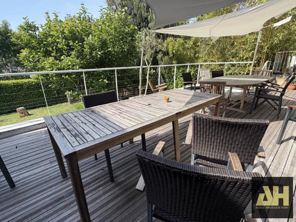 BREST -ST MARC- PROCHE MOULIN BLANC- 7 CH- 197 M2-PETITE VUE MER