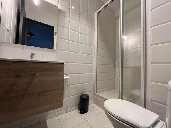 A LOUER : T1 à LILLE • rue de Béthune - Lille Centre • 730 € CC • Réf. G705-01D