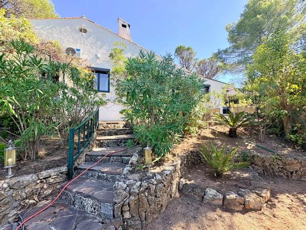 Maison à vendre 7 pièces FREJUS (83)