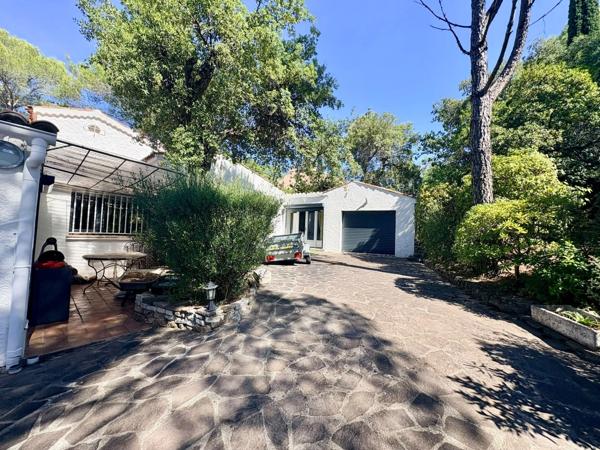 Maison à vendre 7 pièces FREJUS (83)