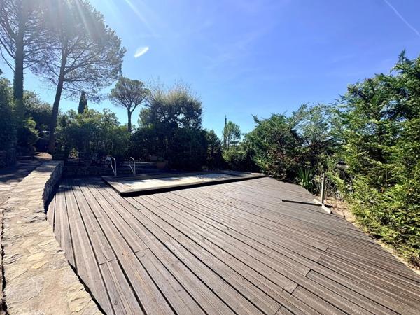 Maison à vendre 7 pièces FREJUS (83)