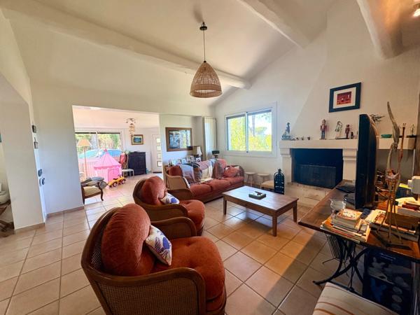 Maison à vendre 7 pièces FREJUS (83)