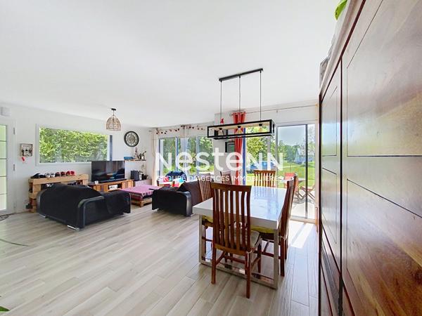 Maison contemporaine 5 pièces à vendre à Moëlan-sur-Mer, proche mer et sentiers côtiers