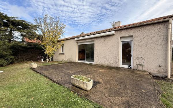 Maison à vendre    6 pièces •  Haute-Goulaine