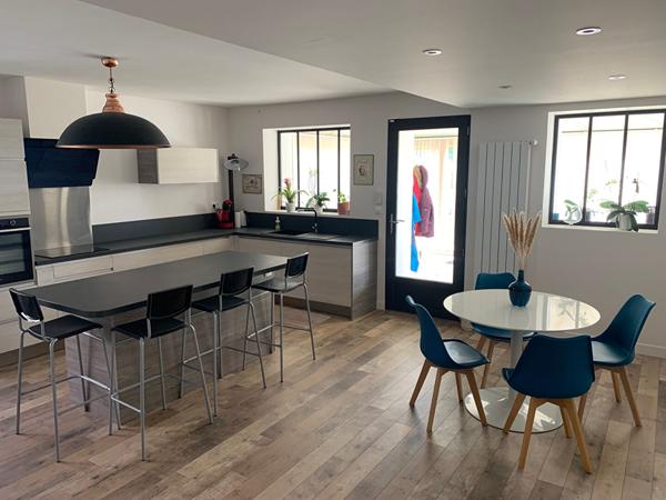 Maison Tonnay-Charente 4 pièce(s) 123m²