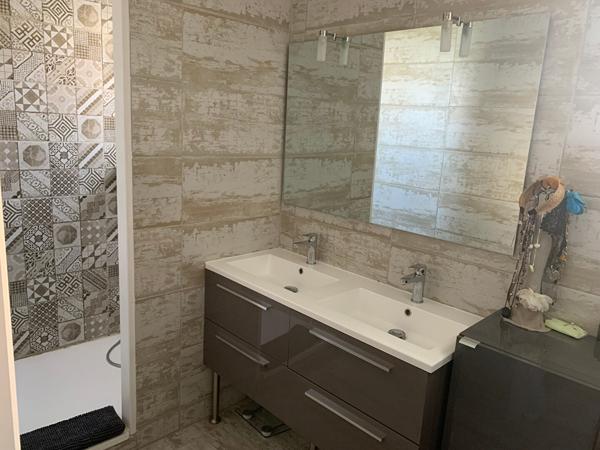 Maison Tonnay-Charente 4 pièce(s) 123m²