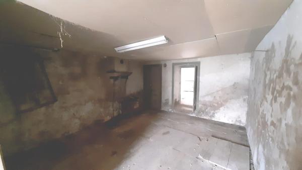 Maison de village à renover