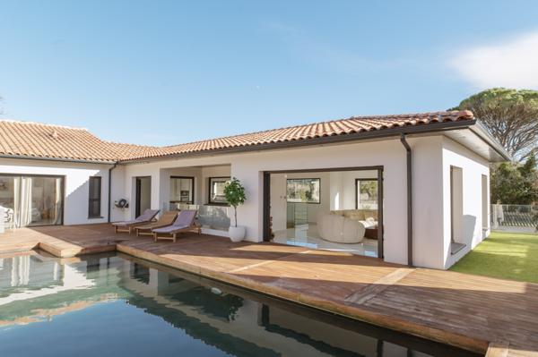 Villevieille (30250) Superbe contemporaine - 30250 - Villevieille