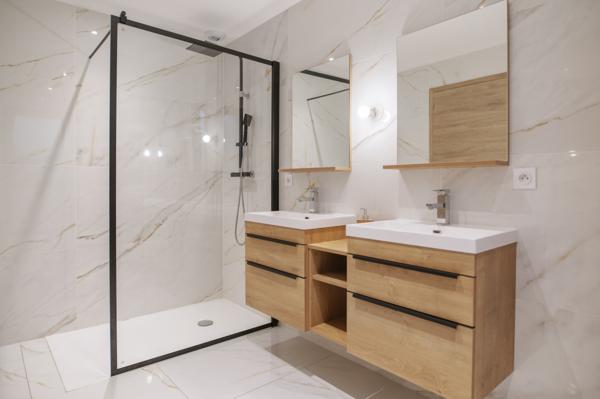 Villevieille (30250) Superbe contemporaine - 30250 - Villevieille