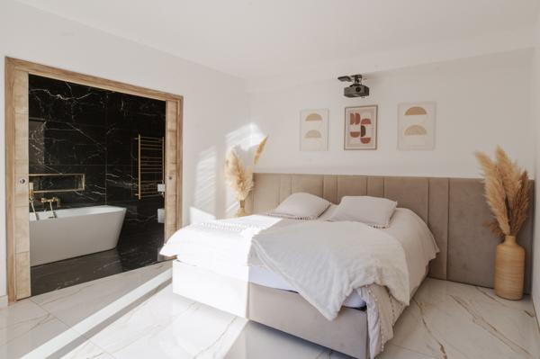 Villevieille (30250) Superbe contemporaine - 30250 - Villevieille