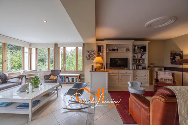 Belle maison familiale lumineuse, au calme et proche du centre. Nouveauté !