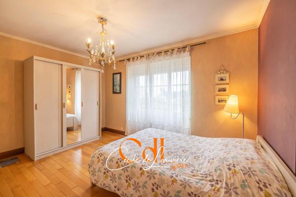 Belle maison familiale lumineuse, au calme et proche du centre. Nouveauté !