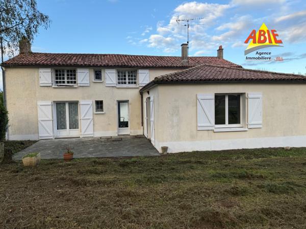 Maison  7 pièce(s)  4 chambre(s)  158 m²