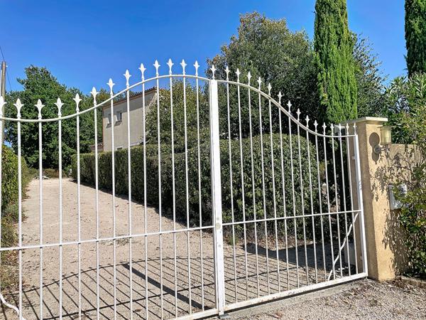 Villa d'exception avec vue panoramique sur les Pyrénées à 10 minutes d'Auch
