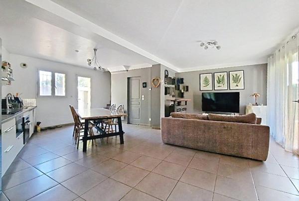 La Seyne sud, Mar-vivo plage,  charmante maison provençale de 2014, jardin, stationnement.