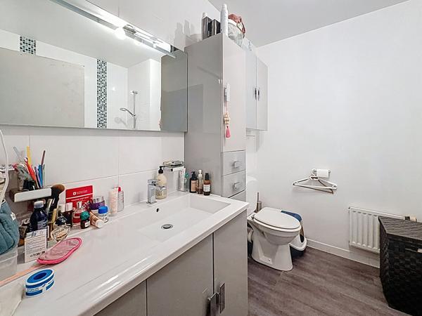 Appartement Suresnes 2 pièce(s) 40.11 m2