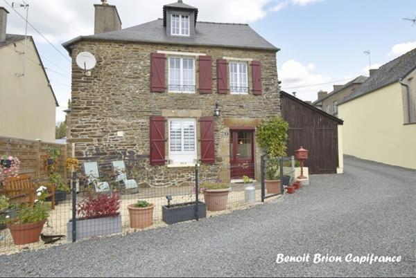 Maison à vendre 4 pièces FOUGEROLLES DU PLESSIS (53)