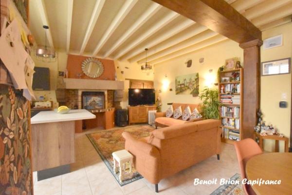 Maison à vendre 4 pièces FOUGEROLLES DU PLESSIS (53)