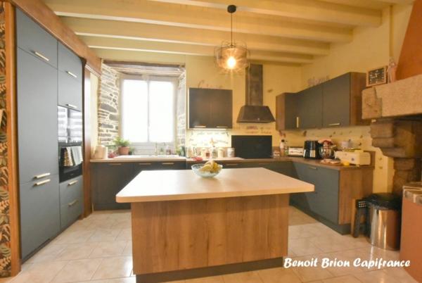 Maison à vendre 4 pièces FOUGEROLLES DU PLESSIS (53)