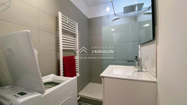 Studio-cabine meublé entièrement rénové