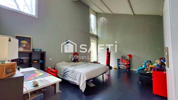 Splendide mas moderne de 320 m²