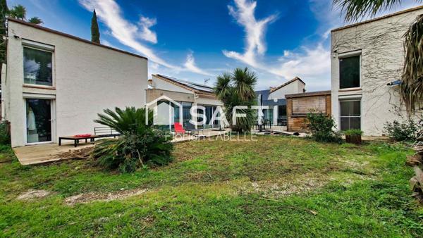 Splendide mas moderne de 320 m²