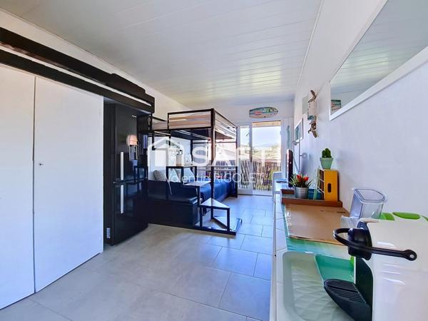 Studio de 21m² meublé, Accès direct plage, Balcon.