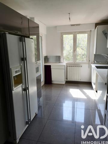 Appartement à vendre 4 pièces 75 m² Aubagne