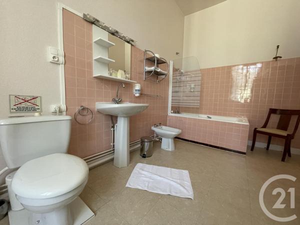 Maison à vendre  12 pièces - 424,80 m2 AIGURANDE - 36