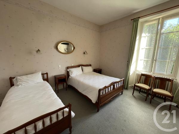 Maison à vendre  12 pièces - 424,80 m2 AIGURANDE - 36