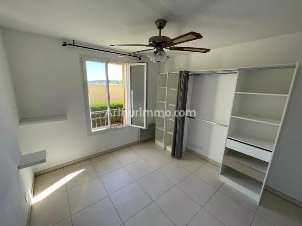 Vente                                                      Appartement
                        
                     3 pièces                      63 m2                     à Cogolin