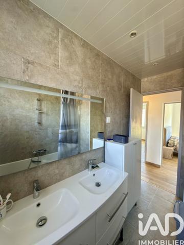 Appartement à vendre 4 pièces 88 m² Aubagne