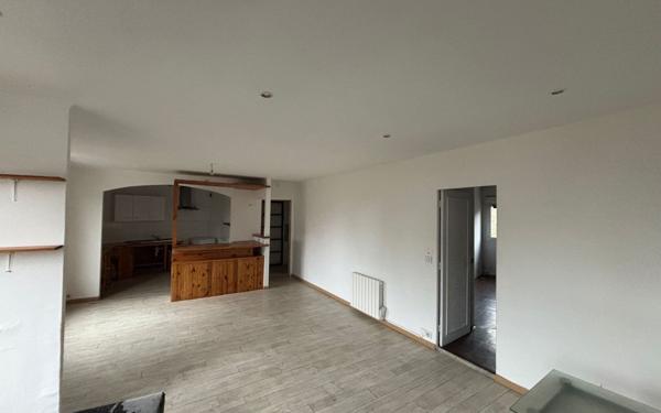 Immeuble à vendre    13 pièces •  Saint-Brieuc