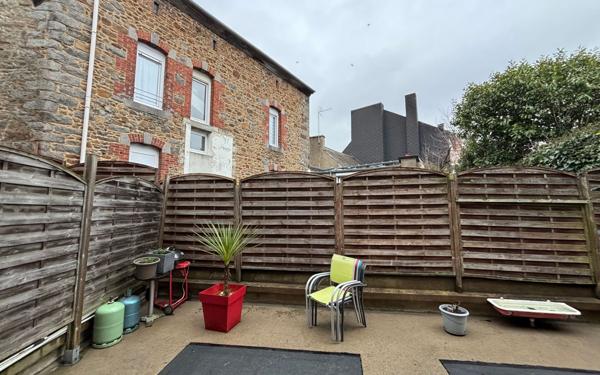 Immeuble à vendre    13 pièces •  Saint-Brieuc