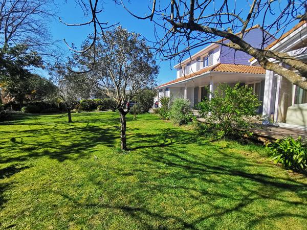 Maison Machecoul Saint Meme 5 pièce(s) 129.48 m2