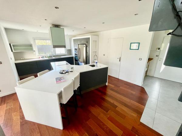 MAISON A VENDRE - 44150 ANCENIS-SAINT- GEREON - 6 pièces 173 m²