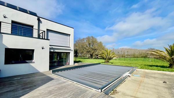 MAISON A VENDRE - 44150 ANCENIS-SAINT- GEREON - 6 pièces 173 m²