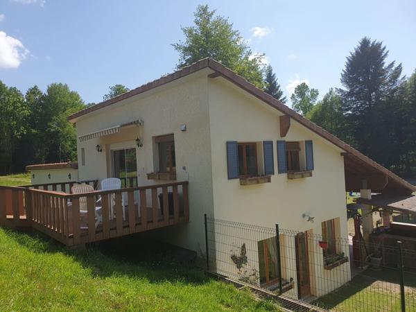 Belle camping avec maison d'habitation et 7.8ha de terrain